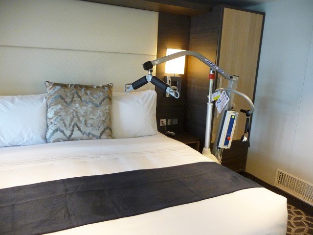 A hoist next to a cabin bed