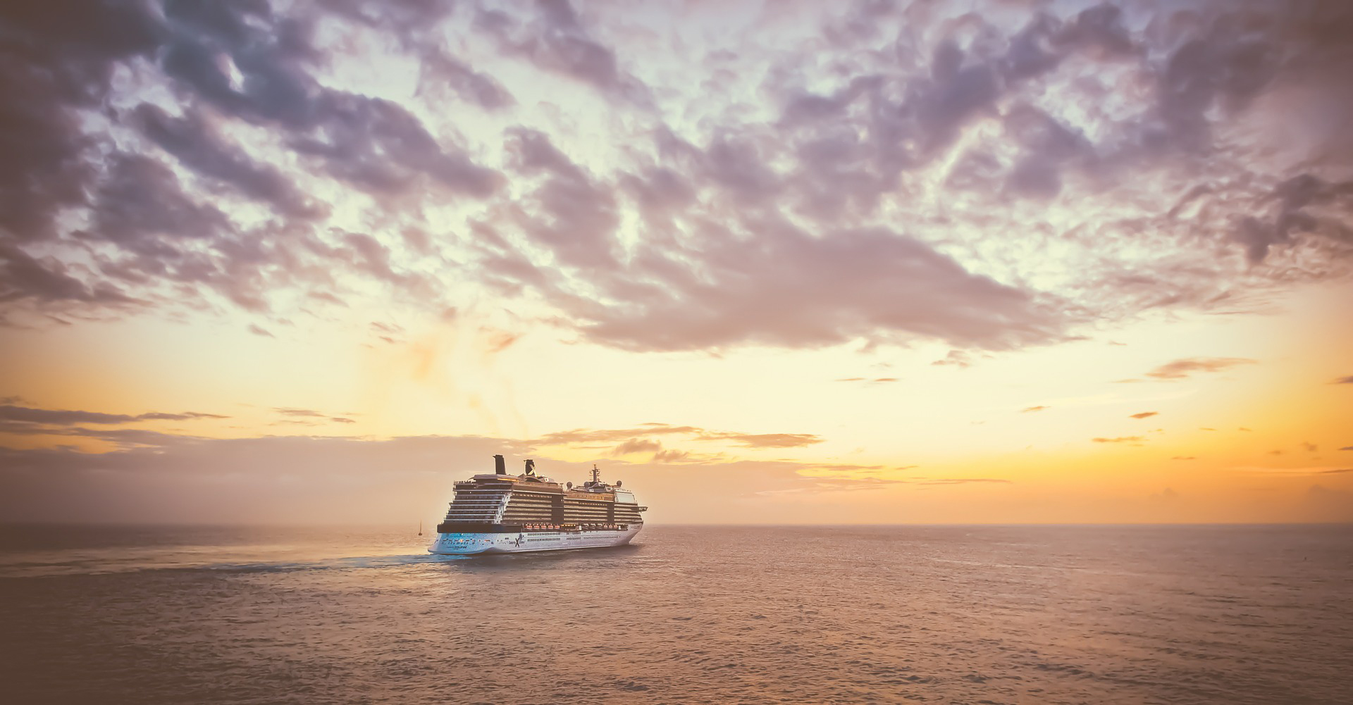 Celebrity Cruises ship seascape